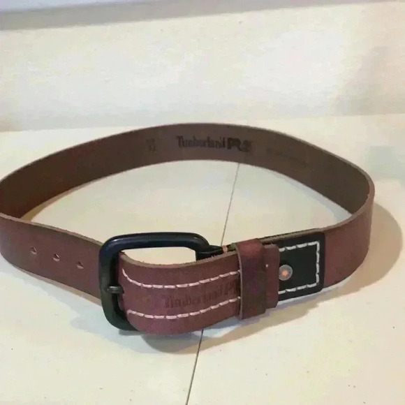 Timberland Pro  Brown Genuine Full Grain Leather Belt with Black Buckle Size 32 - Picture 4 of 8